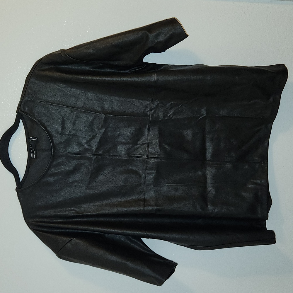 Blouse - Picture 2 of 2